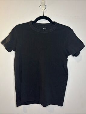 UNIQLO 100% Cotton Faded Black Crew Neck Unisex T-Shirt